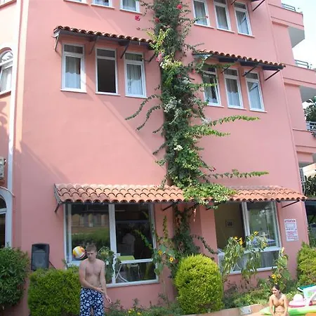 Princess Aparthotel 2*